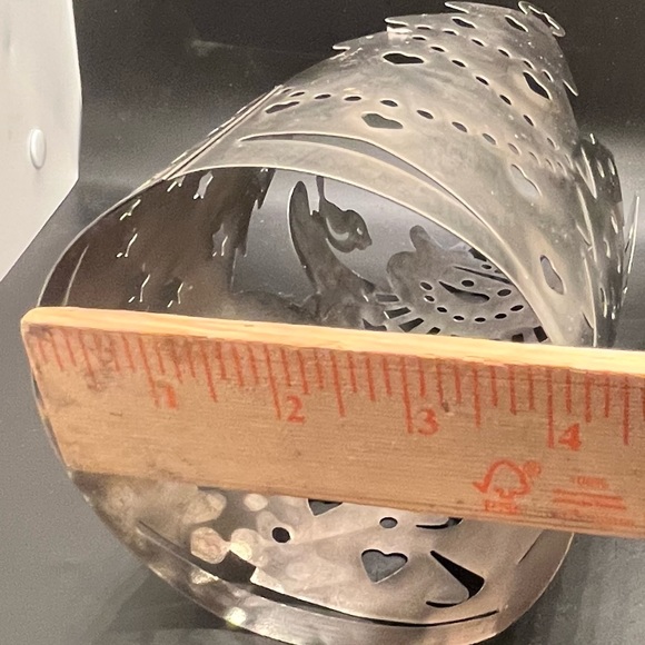 Tin Cut Out Snowman Candle Cover Gold Papier-Mâché tree Topper Christmas Decor - Picture 10 of 16